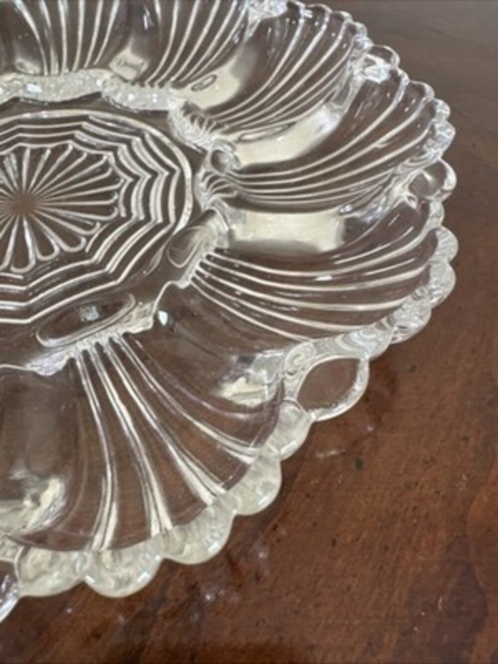 Vintage Clear Glass Deviled Egg Shellfish Platter Tray ~10" Diameter - Picture 5 of 6